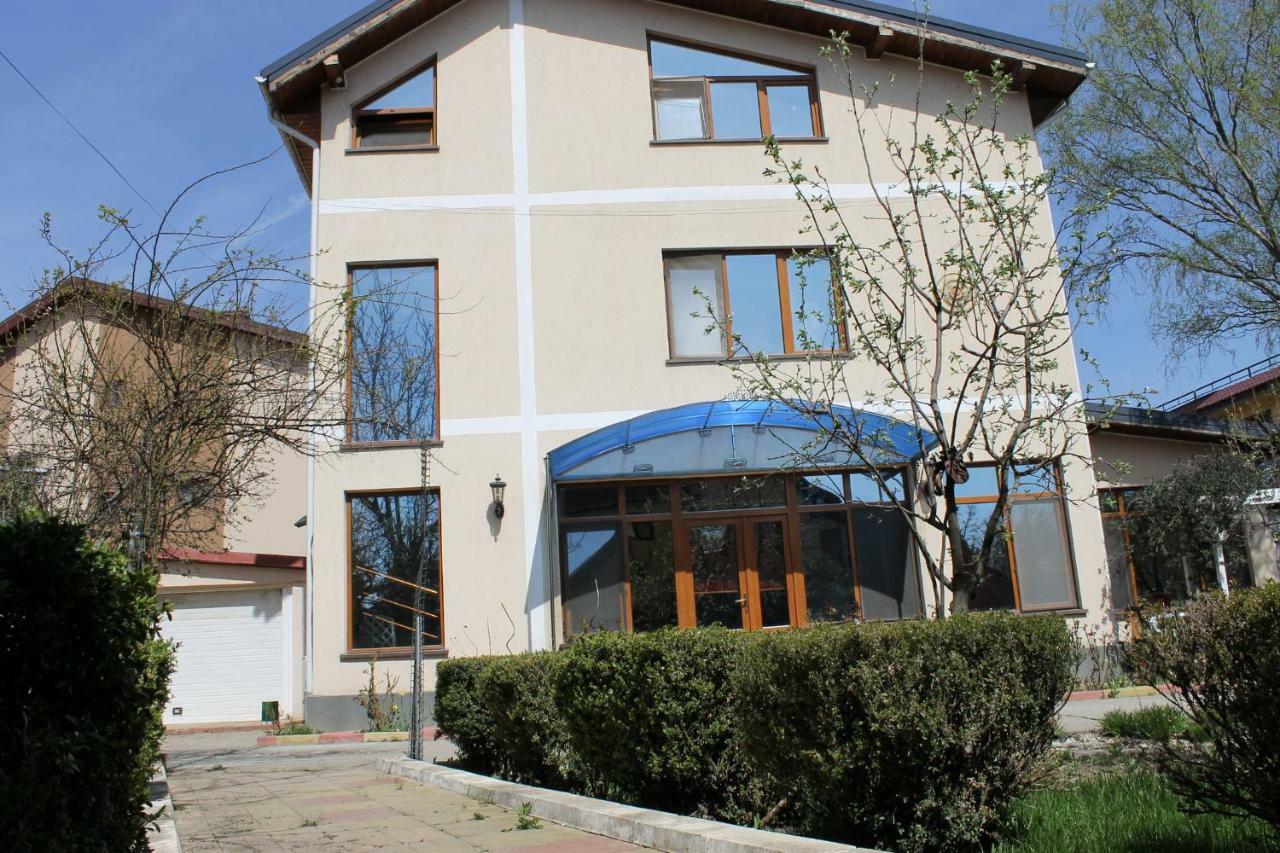 Cristalex Villaverde Bucharest Pantelimon Buitenkant foto