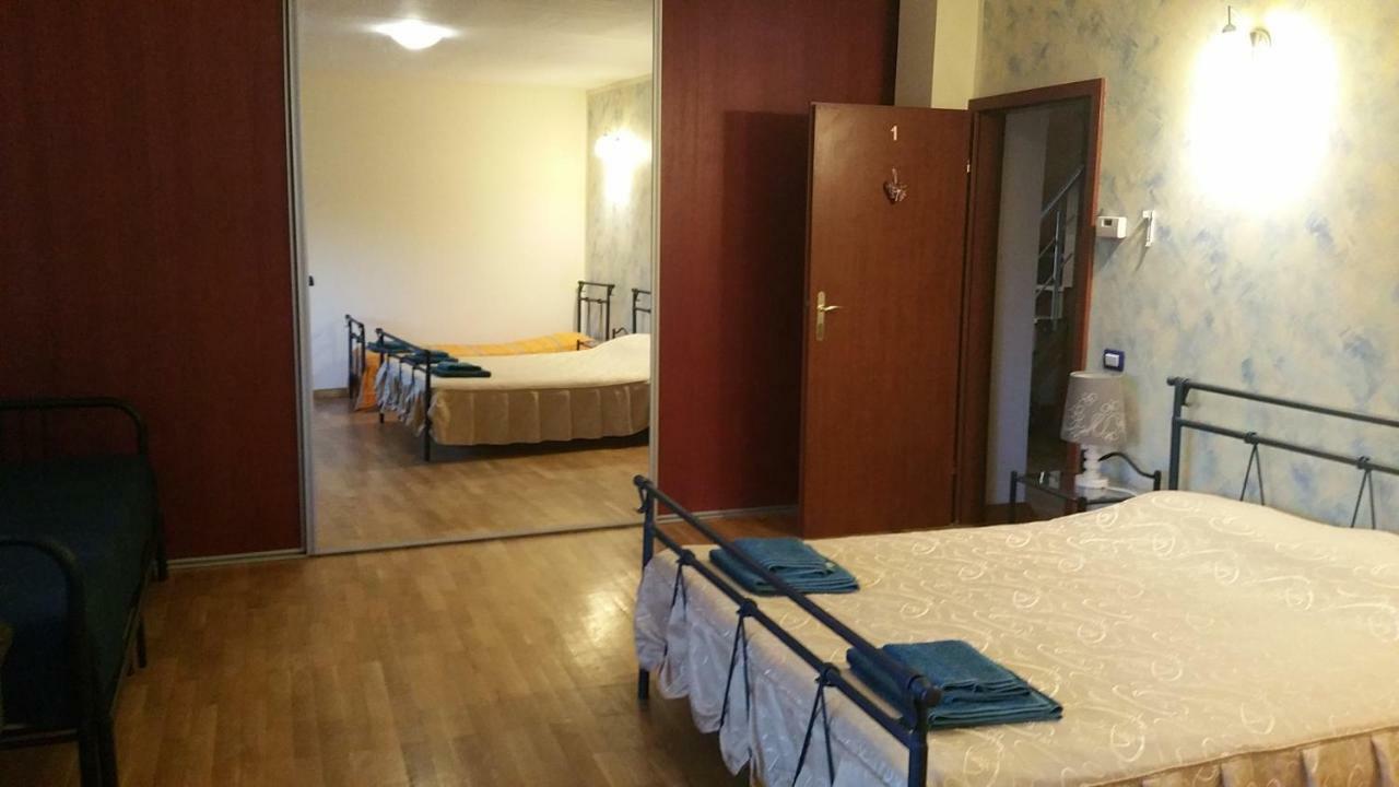 Cristalex Villaverde Bucharest Pantelimon Buitenkant foto